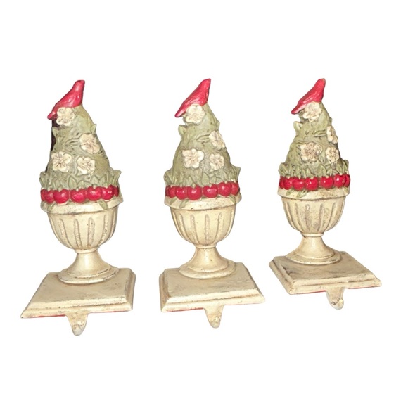 3 Midwest of Cannon Falls TOPIARY 8" Cast Iron Stocking Hanger Red Bird - Picture 1 of 7